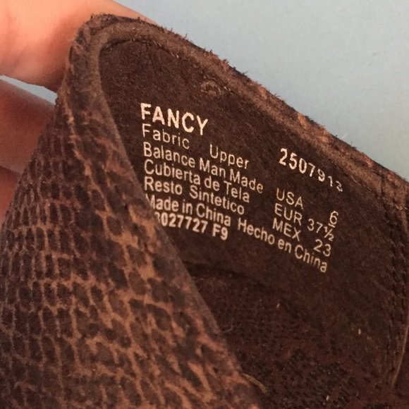 Lei brand flats - Picture 3 of 4